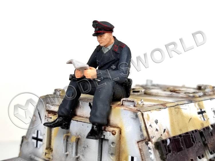 Фигура танкиста, Германия, лето 1943 г., поза 4. Масштаб 1:35 - фото 1