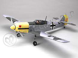 Склеиваемая пластиковая модель самолета Messerschmitt Bf 109E-3. Масштаб 1:72 - фото 1