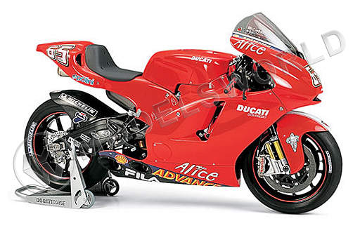 Склеиваемая пластиковая модель мотоцикла Ducati Desmosedici. Масштаб 1:12 - фото 1