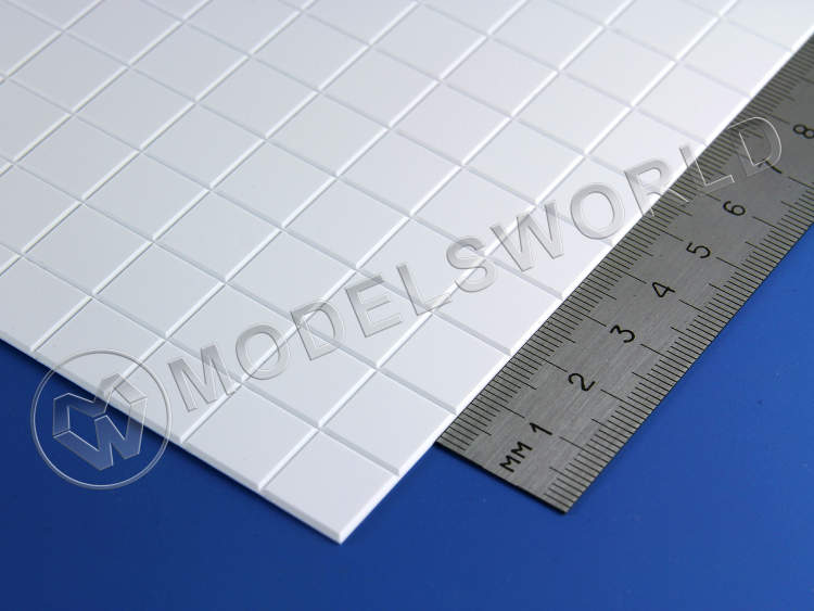 Квадратная плитка 12.7х12.7 мм, толщина 1 мм, лист 15х30 см - фото 1