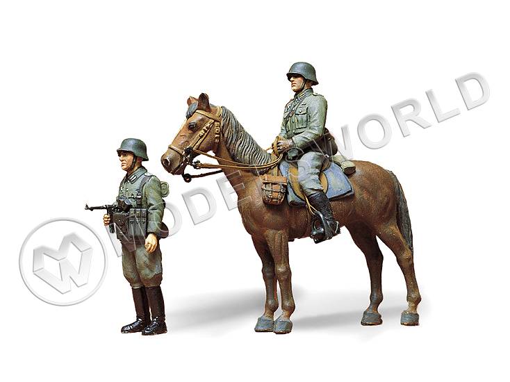 Фигуры немецких солдат - на коне и пехотинец. Масштаб 1:35 - фото 1