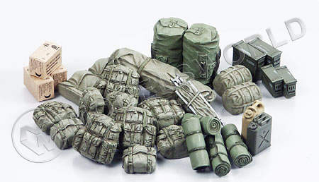 Modern U.S. Military Equipment Set - Набор оборудования современной американской армии, рюкзаки, патронные ящики, канистры, сумки. Масштаб 1:35 - фото 1