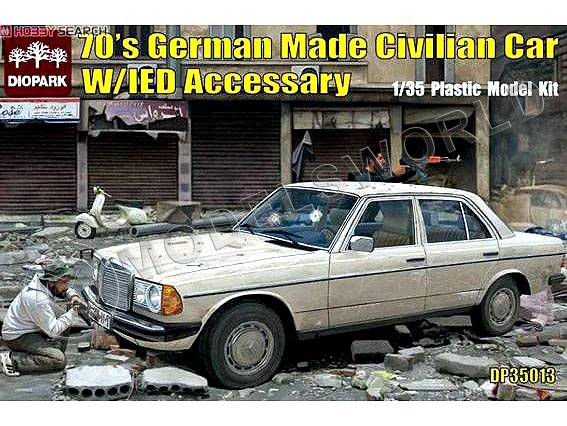 Склеиваемая пластиковая модель  70`s German-made Civilian Car w/ IED Accesary. Масштаб 1:35 - фото 1