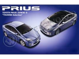 Склеиваемая пластиковая модель Toyota Prius (ZVW30) G. Масштаб 1:24