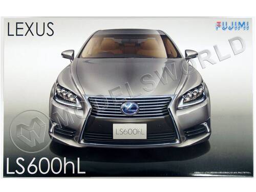 Склеиваемая пластиковая модель автомобиль Lexus LS600hL 2013. Масштаб 1:24 - фото 1