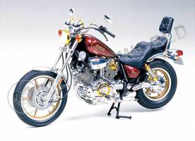 Склеиваемая пластиковая модель мотоцикла Yamaha XV1000 Virago. Масштаб 1:12