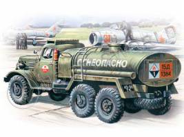 Склеиваемая пластиковая модель Бензозаправщик Зил-157. Масштаб 1:72