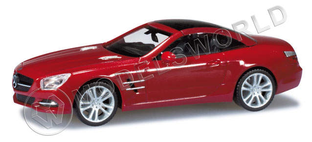Модель автомобиля Mercedes-Benz SL-Klasse Cabrio with roof, красный металлик. H0 1:87 - фото 1