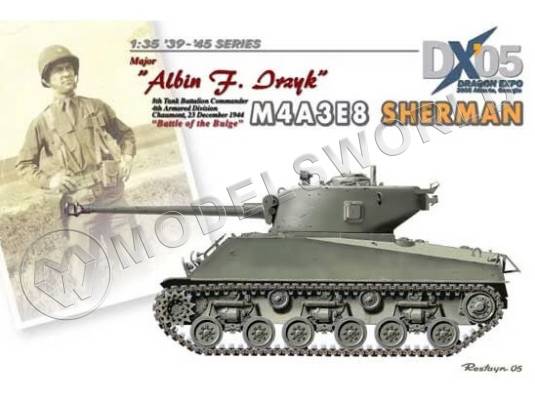 Склеиваемая пластиковая модель Американский танк M4A3E8 Sherman Major Albin F. Irzyk. Масштаб 1:35