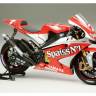 Склеиваемая пластиковая модель мотоцикла Yamaha YZR-M1'04. Масштаб 1:12