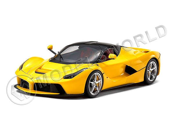 Склеиваемая пластиковая модель автомобиля LaFerrari Yellow Version. Масштаб 1:24 - фото 1