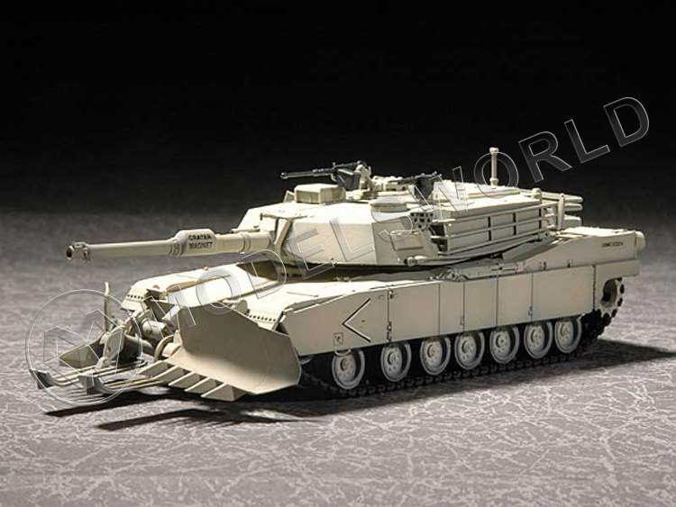 Склеиваемая пластиковая модель танк  М1А1 "Абрамс". Масштаб 1:72 - фото 1