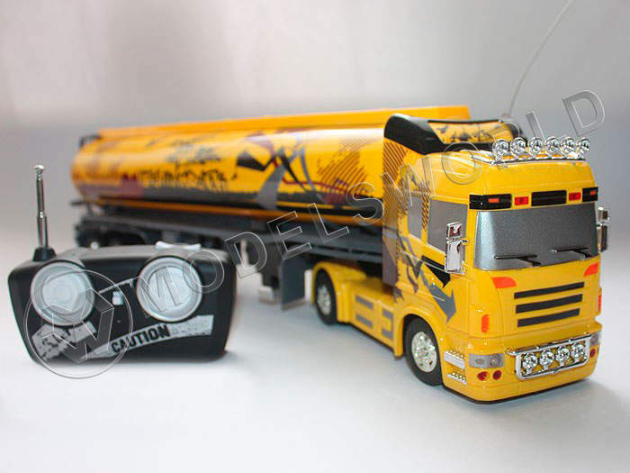 Радиоуправляемая модель грузовика с прицепом 1:32 - фото 1