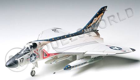 Склеиваемая пластиковая модель самолета Douglas F4D-1 Skyray. Масштаб 1:48 - фото 1