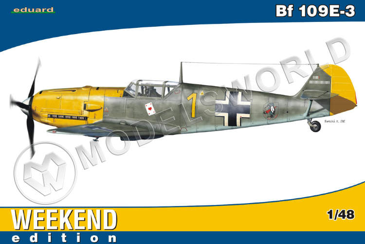 Склеиваемая пластиковая модель самолета Bf 109E-3. Масштаб 1:48 - фото 1