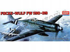 Склеиваемая пластиковая модель Самолета Focke-Wulf Fw-190D9. Масштаб 1:72